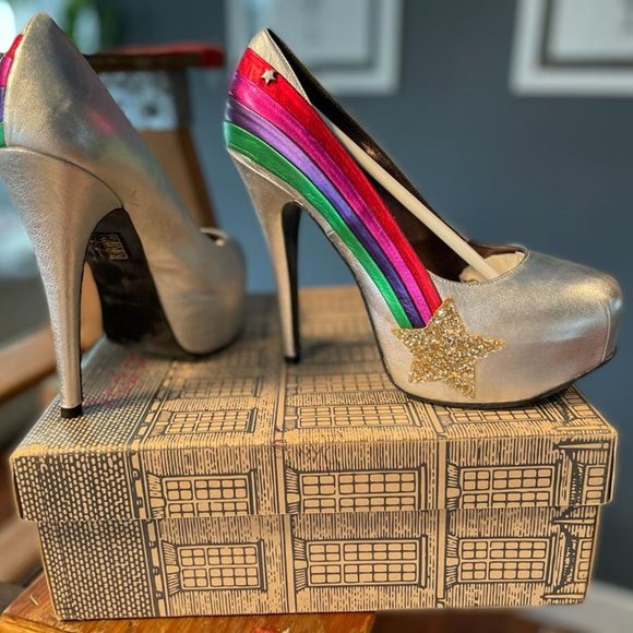 Red Of Dead Heels 7.5 - Picture 1 of 1